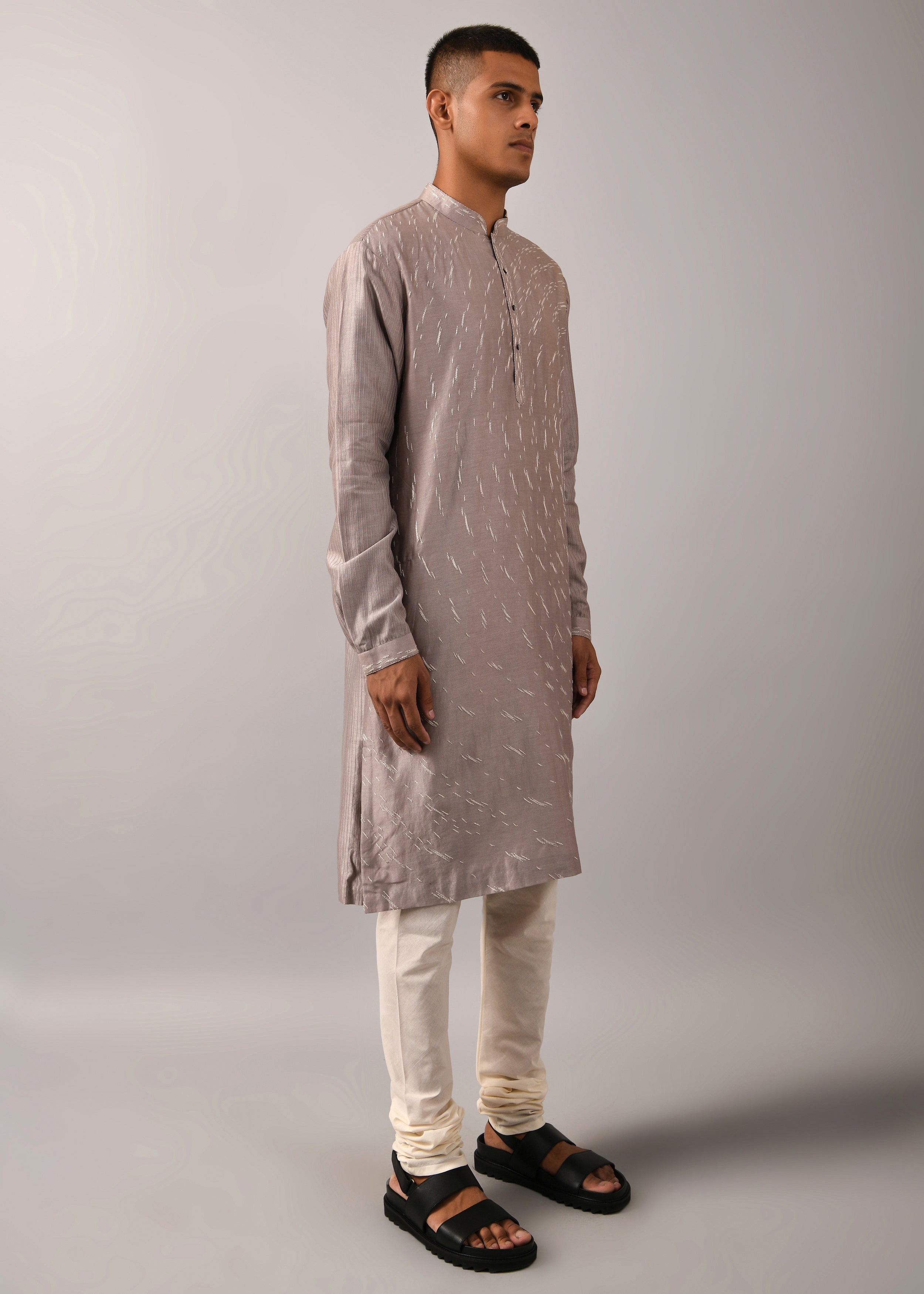 COUNTRYMADE Kurtas Shooting Star Embroidered Kurta Set ensemble kurta gris
