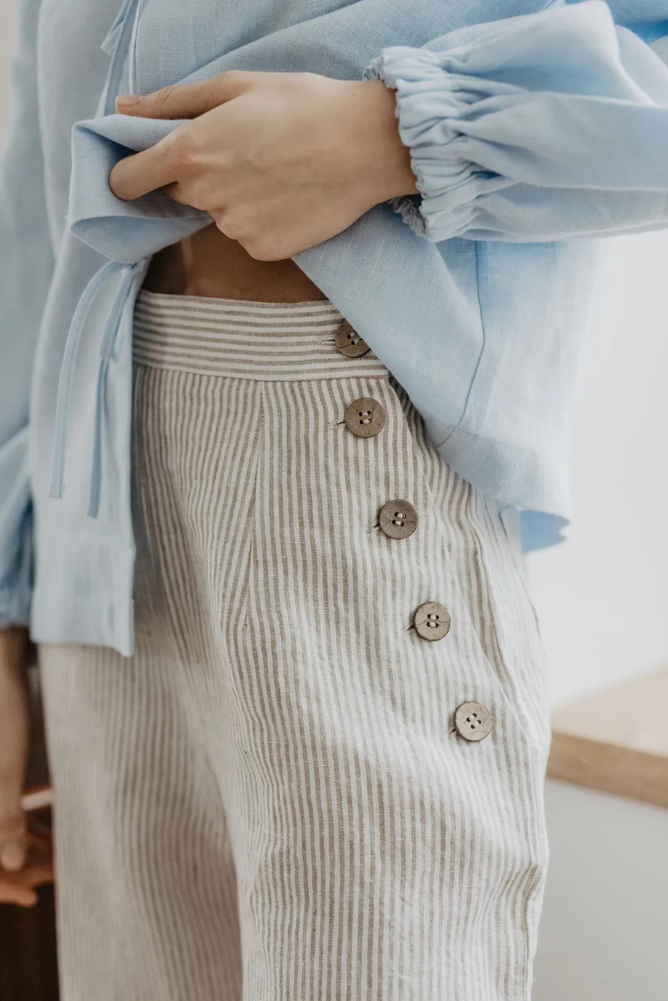 Laumė linen Linen Bottoms Klaipeda pantalon en lin beige à rayures