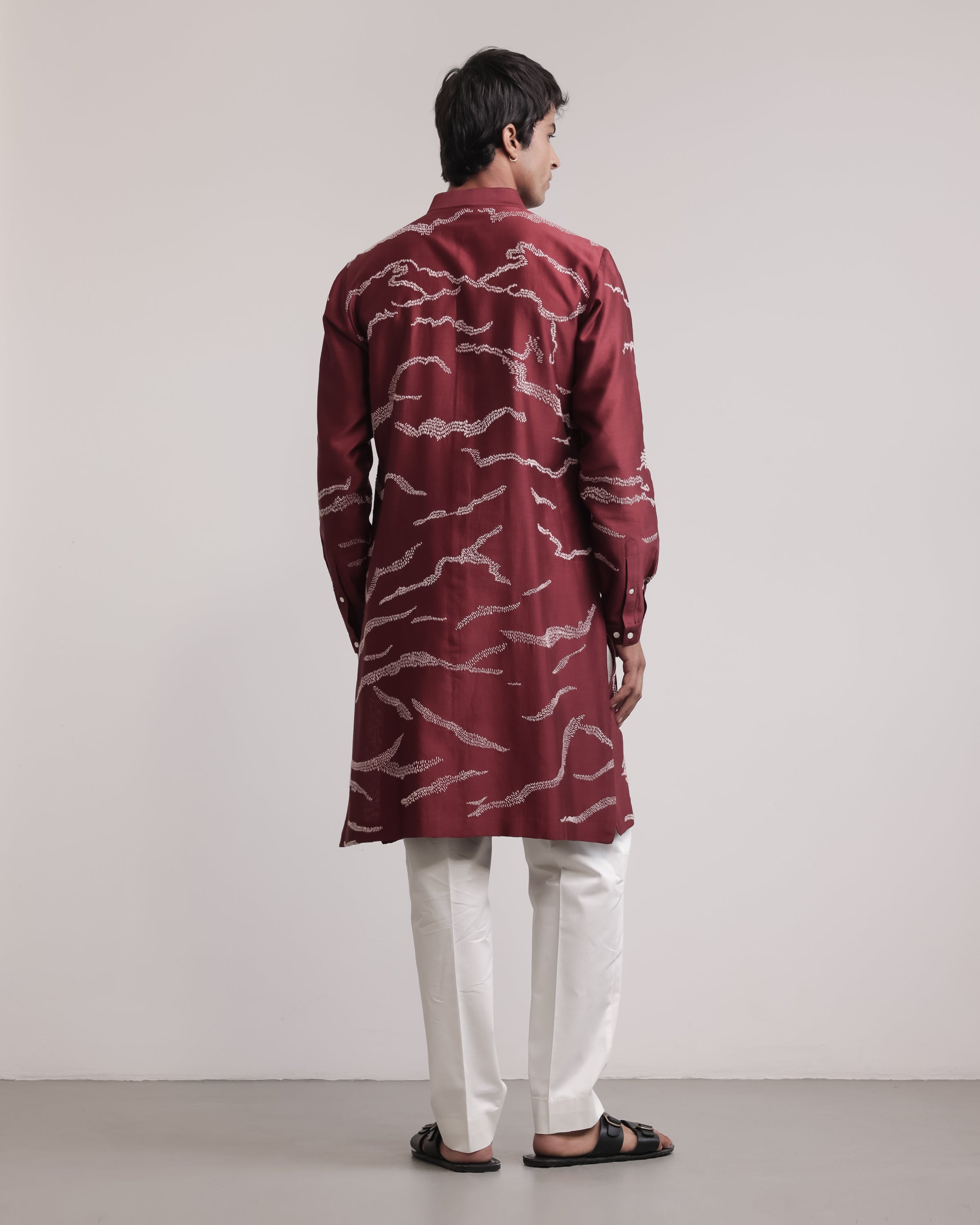 COUNTRYMADE Kurtas Trail Marker All Over Kurta Set ensemble kurta en soie