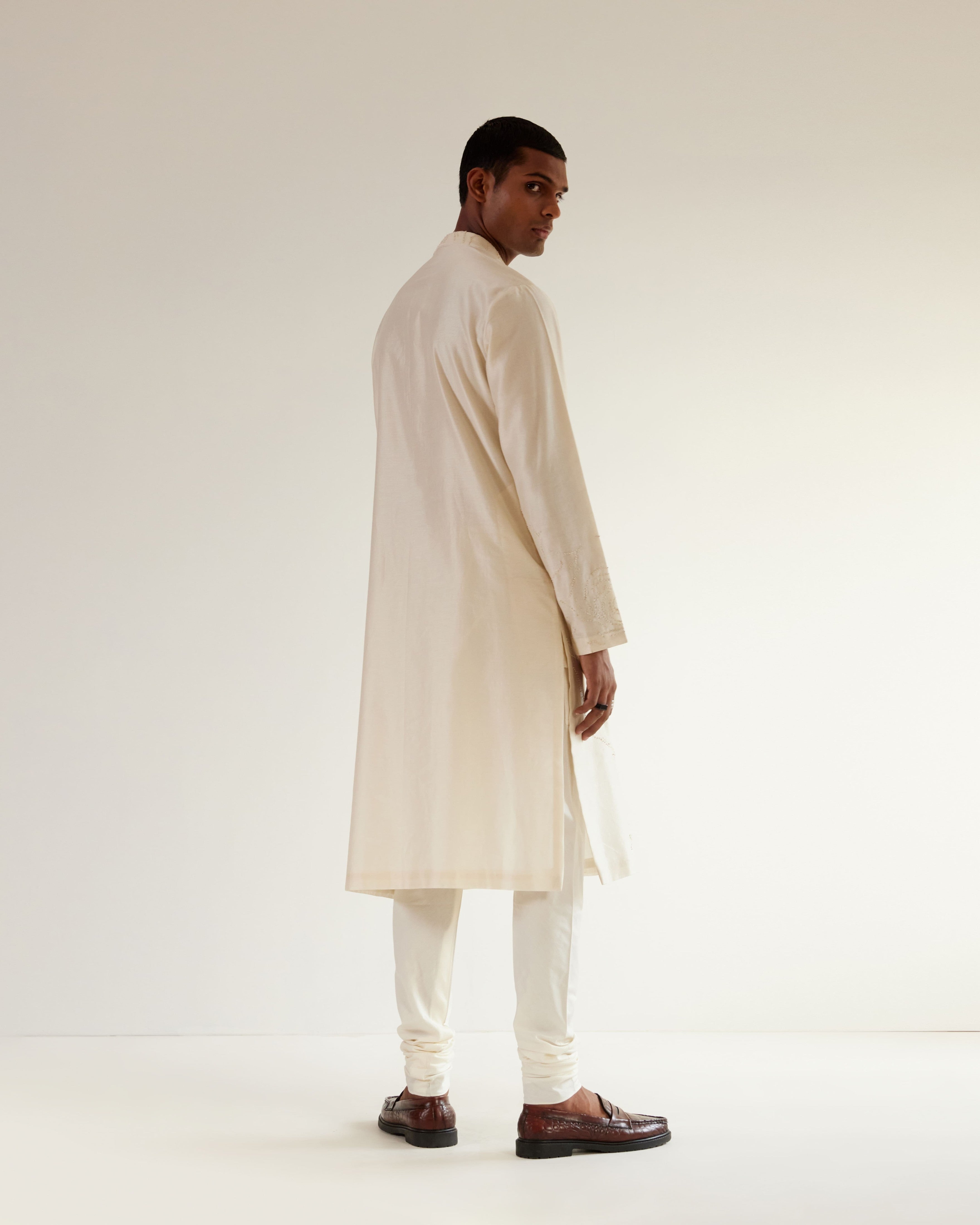 COUNTRYMADE Kurtas Black Hole Self Kurta Set ensemble kurta ivoire 2 pièces
