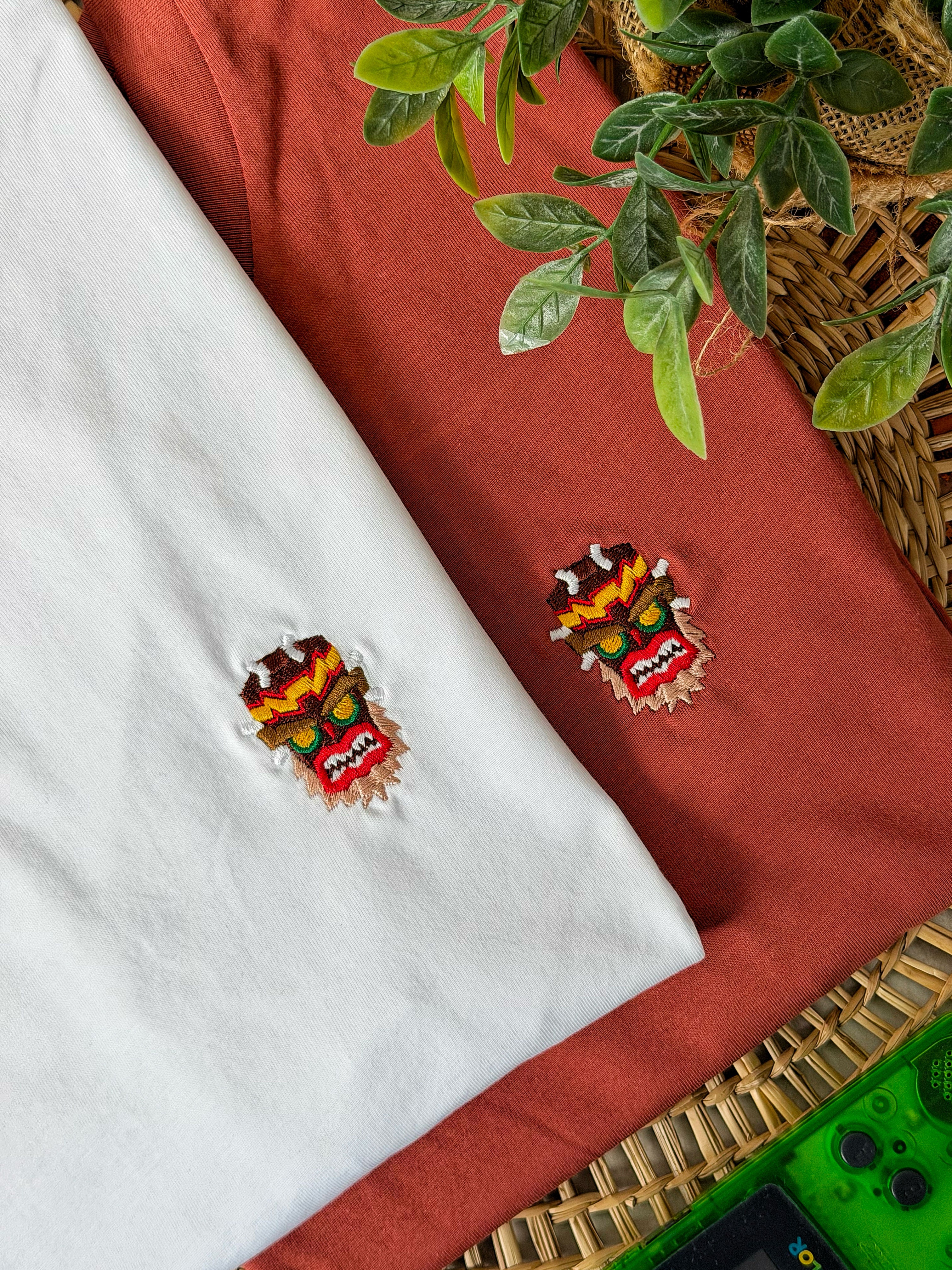 Juste Un T-shirt T-shirts Brodés Uka Uka t-shirt coton biologique