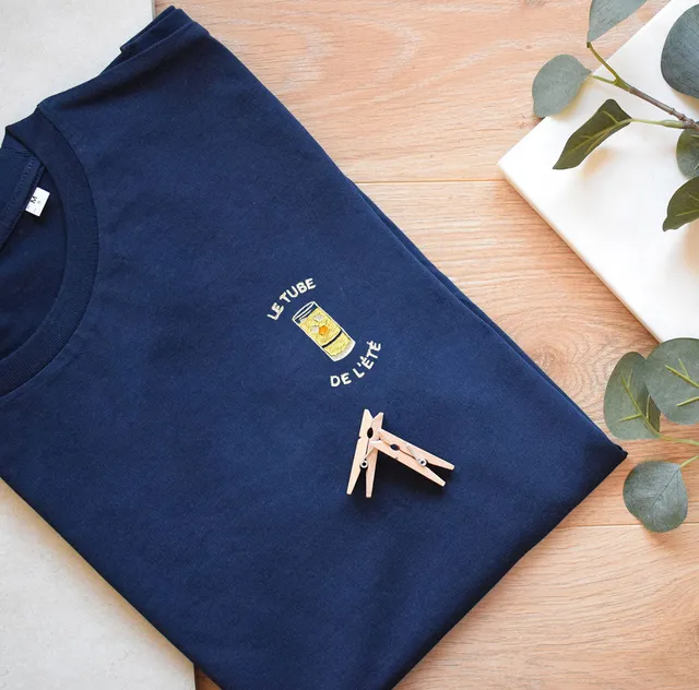 Juste Un T-shirt T-shirts Brodés Le Tube de l'été t-shirt brodé blanc