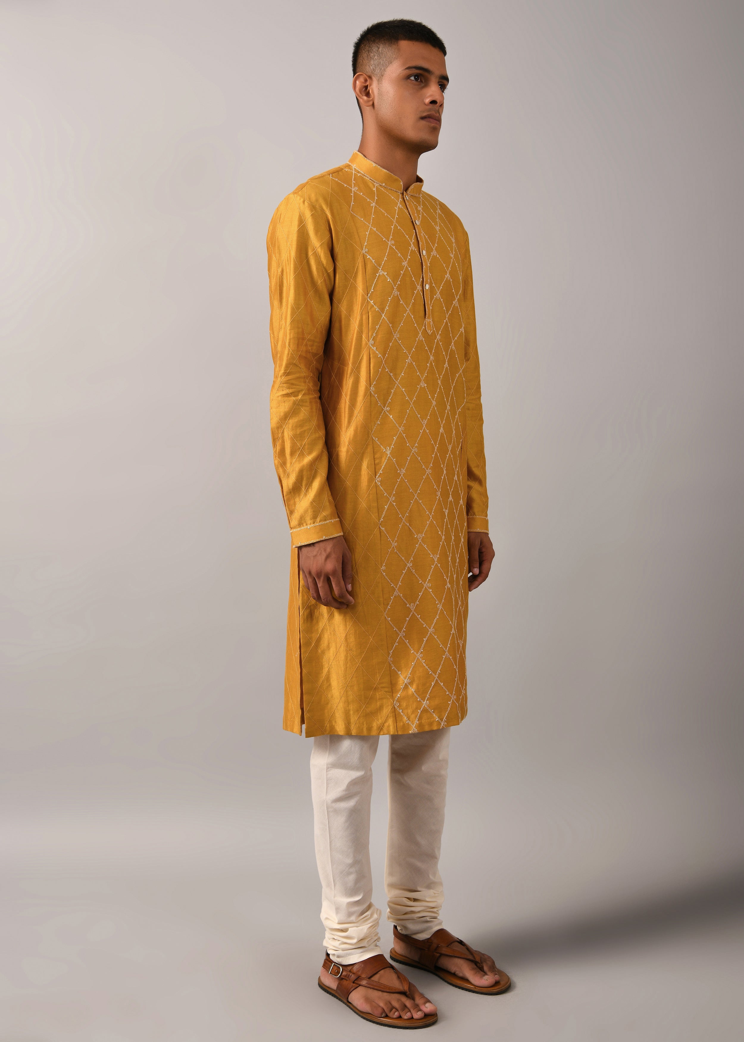 COUNTRYMADE Kurtas Diamond Pattern Embroidered Kurta Set kurta moutarde 2 pièces brodé