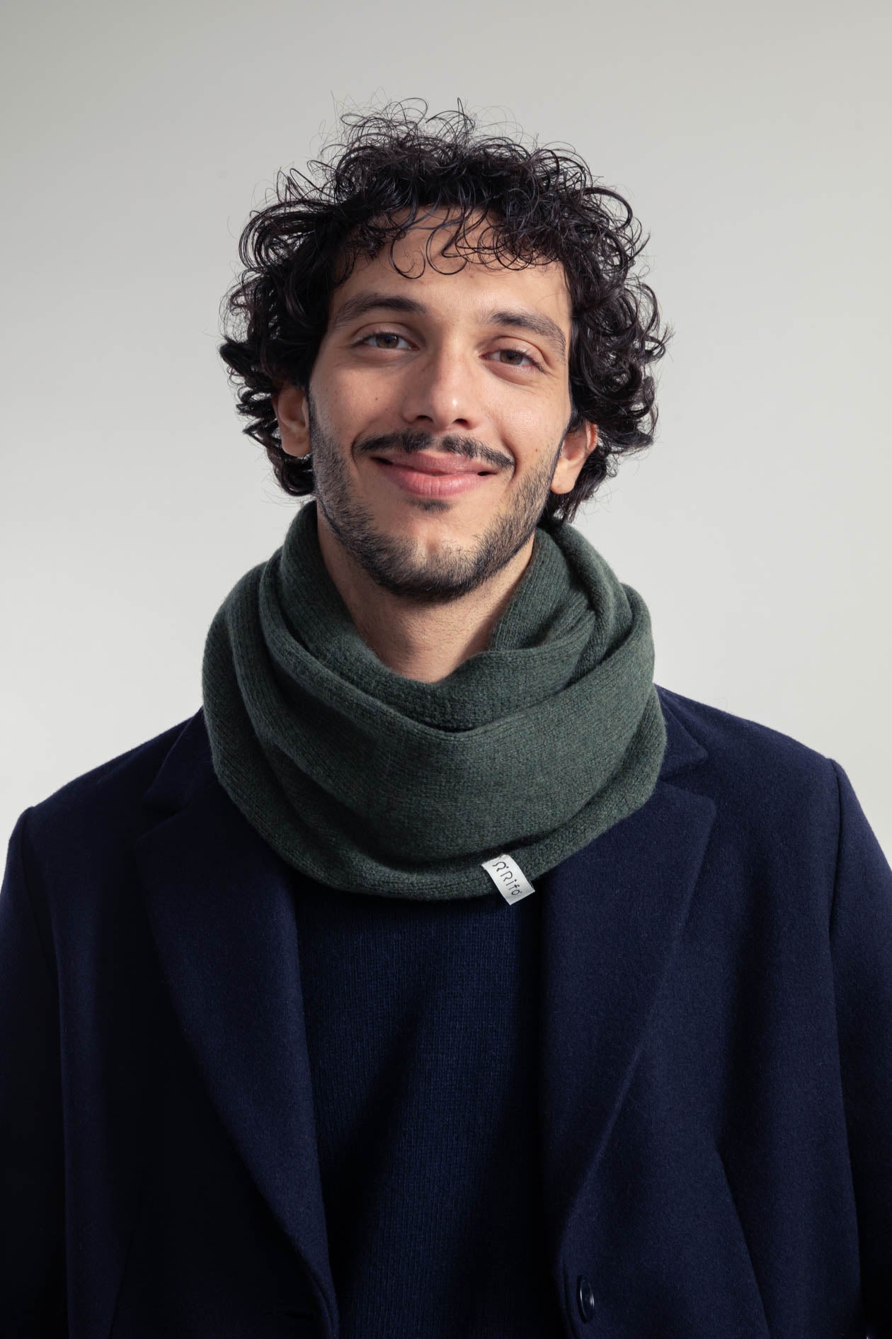 Sourire Multicolore Foulards et Echarpes Tour de cou Mima snood vert forêt laine recyclée