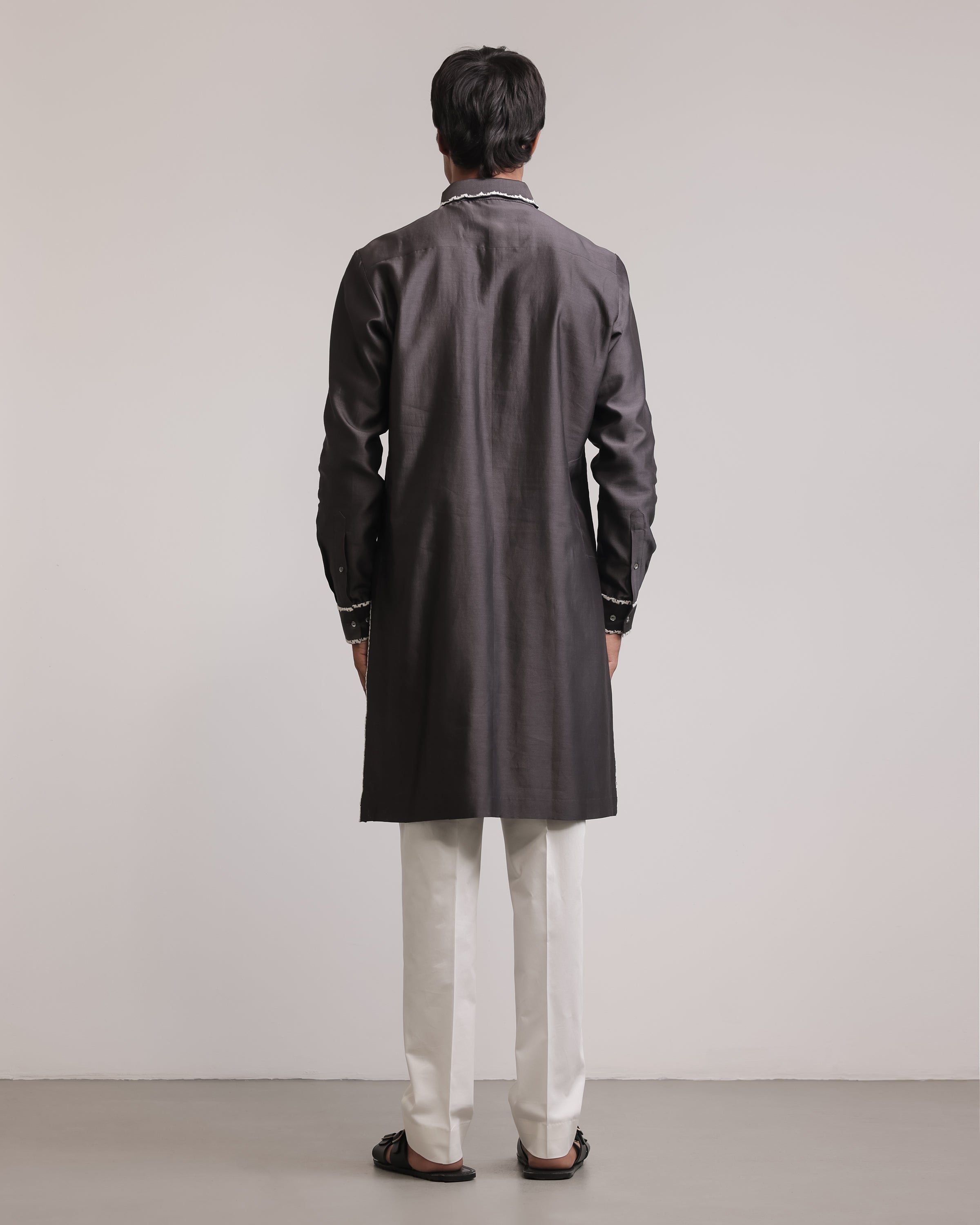COUNTRYMADE Kurtas Fractured Lines Pocket Kurta Set ensemble kurta en soie