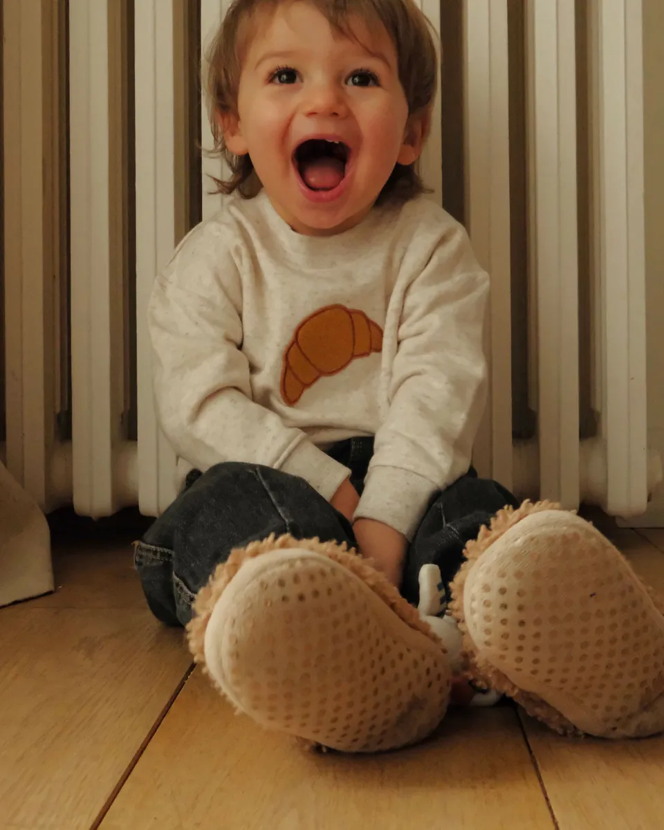 Juste Un T-shirt Bébé Sweat Brodé Bébé Croissant sweat coton bio