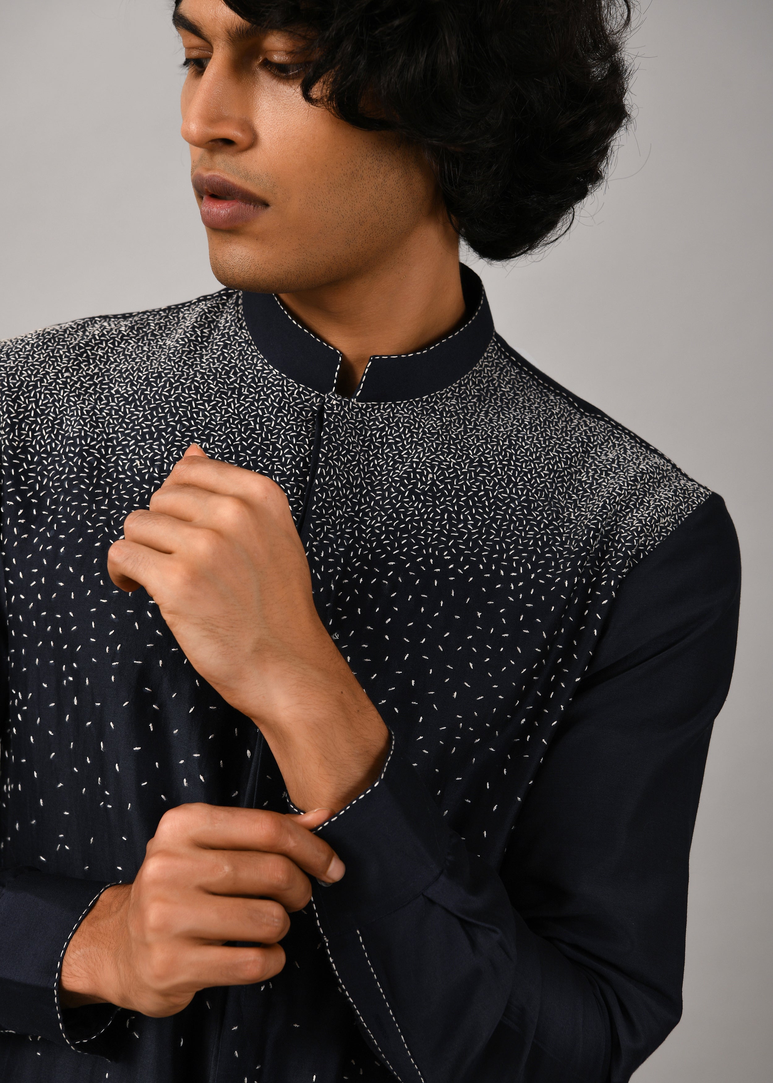 COUNTRYMADE Kurtas Night Sky Front Open Embroidered Kurta bleu marine
