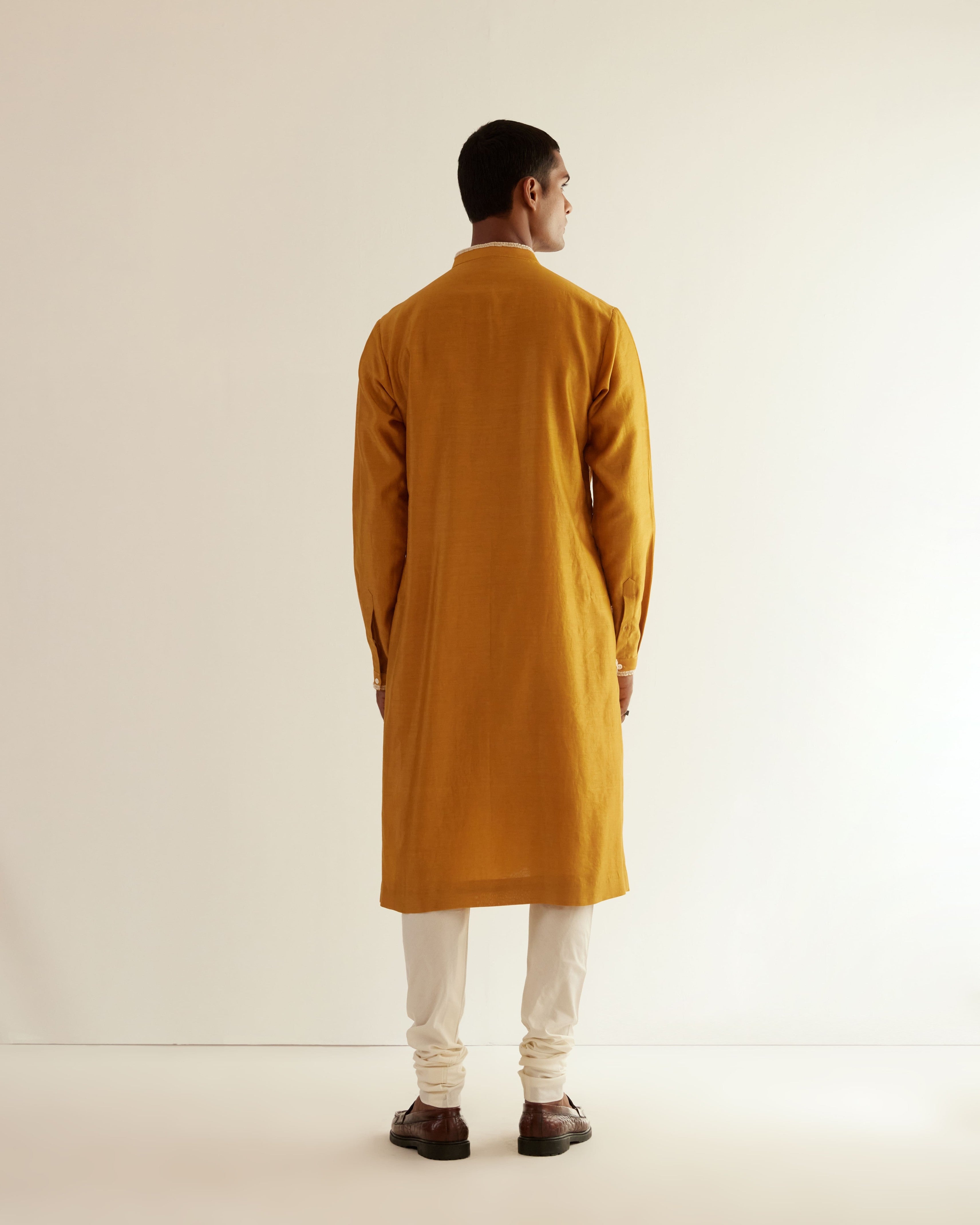 COUNTRYMADE Kurtas DNA Embroidered Kurta Set ensemble kurta moutarde 2 pièces