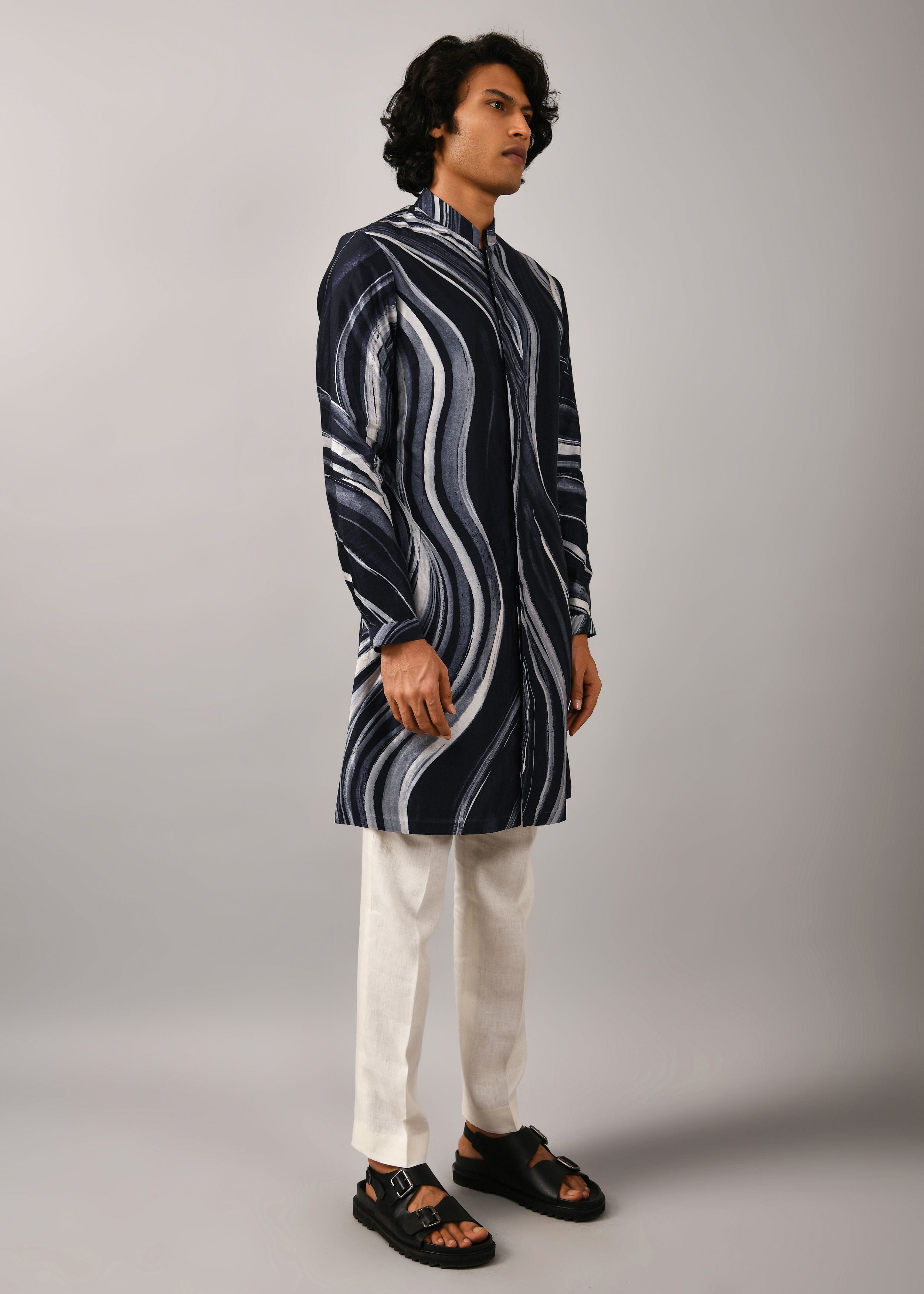 COUNTRYMADE Kurtas Airborne Strokes Open Front Kurta kurta bleu marine imprimé