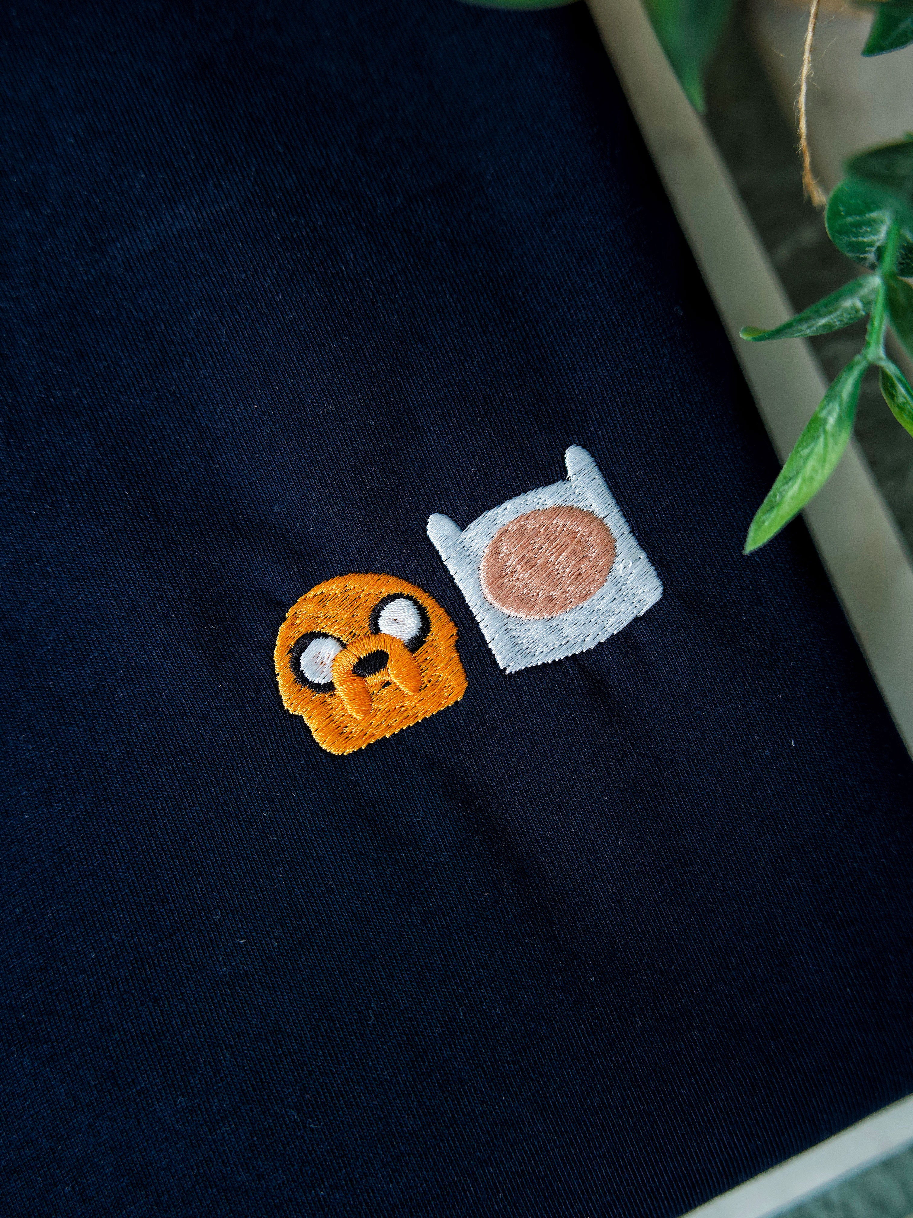 Juste Un T-shirt T-shirts Brodés Adventure Time t-shirt brodé coton bio