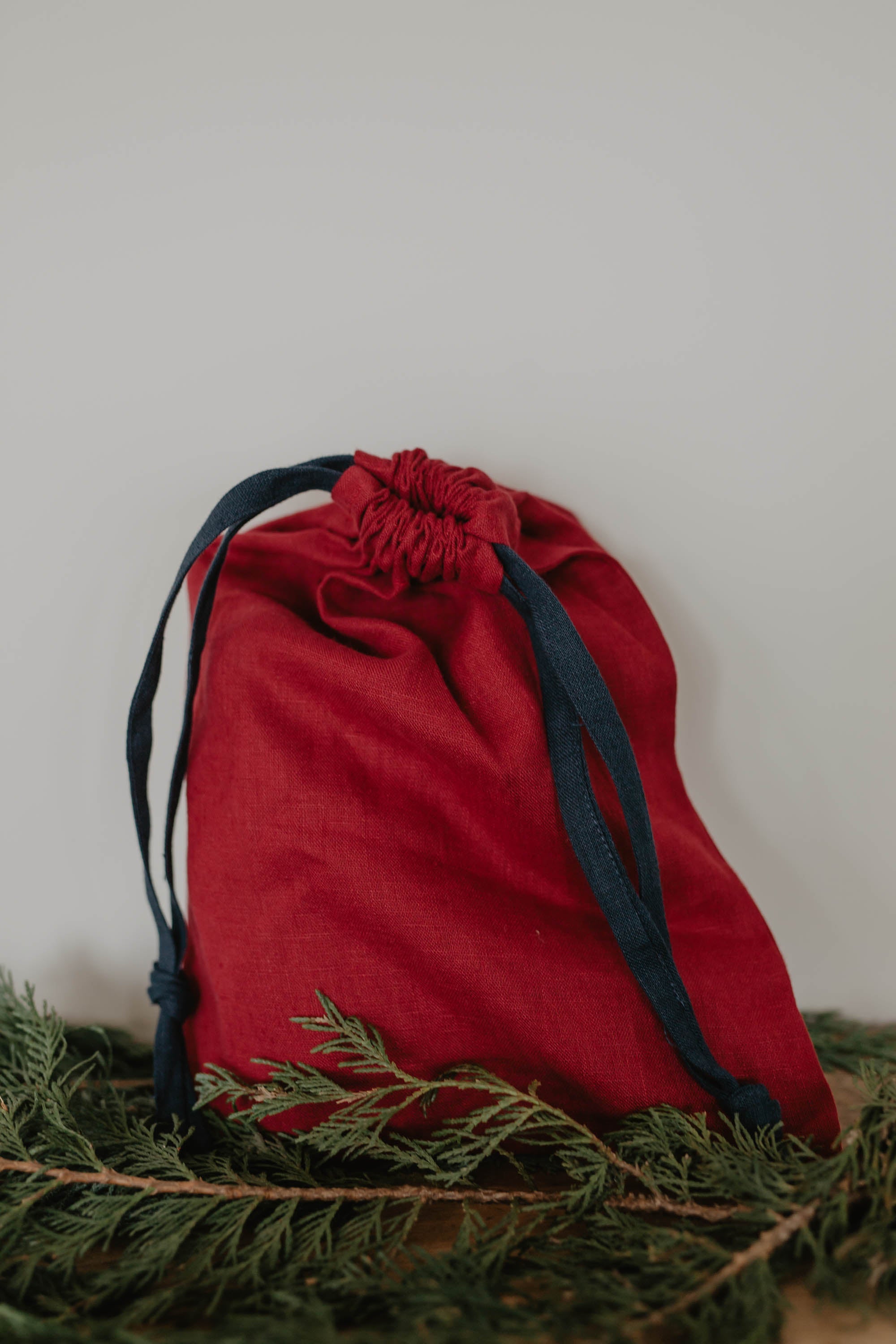 Laumė linen Christmas Linen sac de Noël en lin rouge baie lien vert 25 × 25 cm