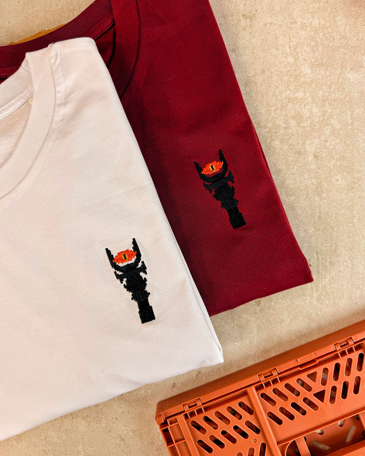 Juste Un T-shirt T-shirts Brodés Sauron t-shirt brodé coton biologique