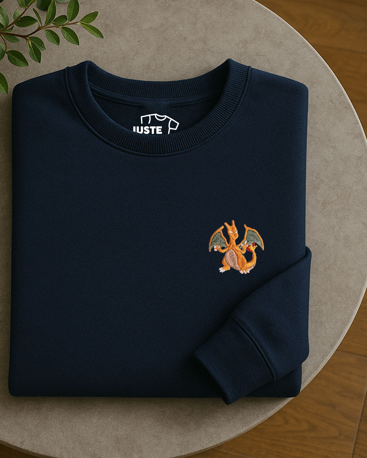 Juste Un T-shirt Sweats Brodés Dracaufeu sweat brodé coton bio