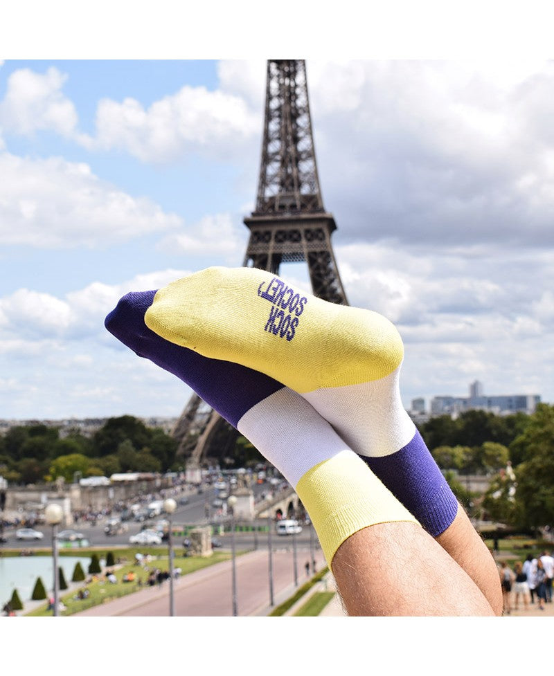 Juste Un T-shirt Chaussettes x Socksocket Les Henriette chaussettes dépareillées colorées