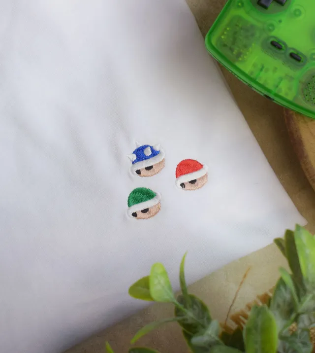 Juste Un T-shirt T-shirts Brodés Carapaces T-shirt brodé blanc