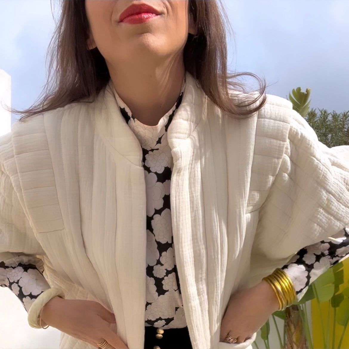 PANTRUCHE Chemises Blouse DJANGO fleurs noires viscose col cheminée