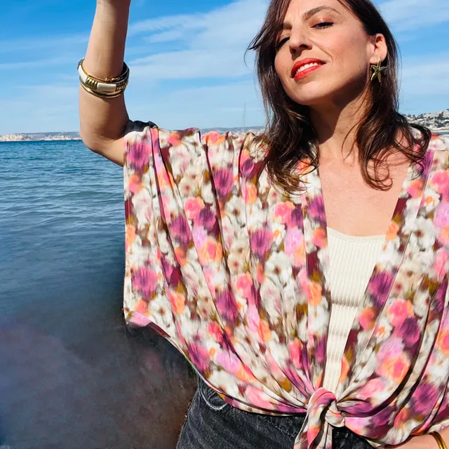 PANTRUCHE Kimonos Kimono court GIGI Flowers kimono fleurs unique
