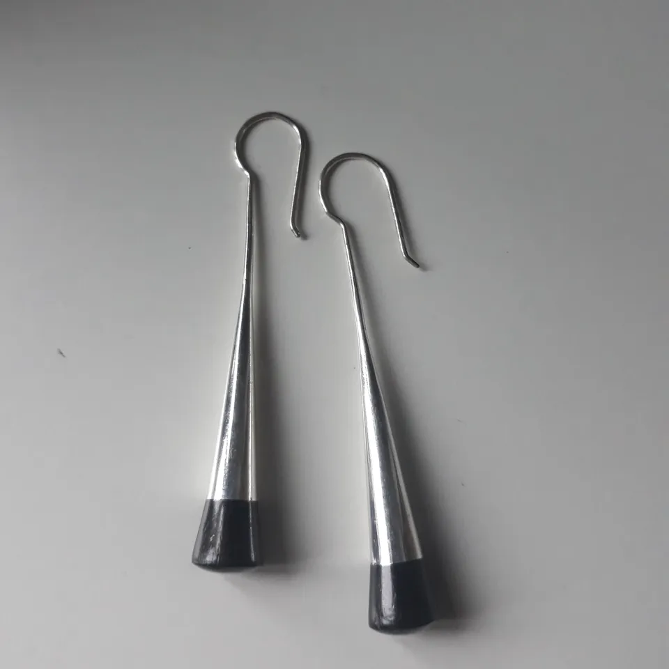 Sourire Multicolore Boucles d'oreilles touarègues longues ébène argent