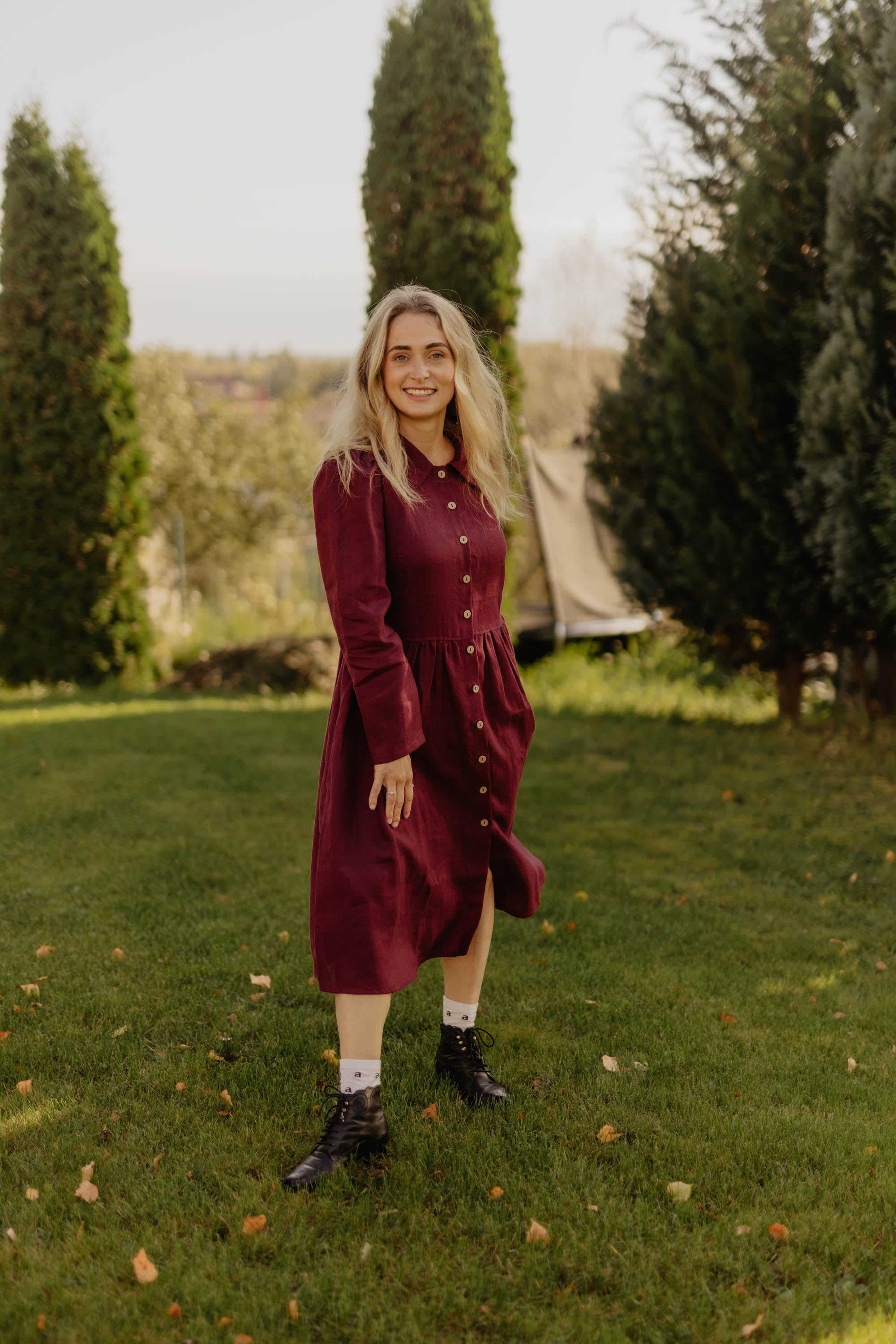 Laumė linen Linen Dresses Gužė mama robe en lin bleu profond S