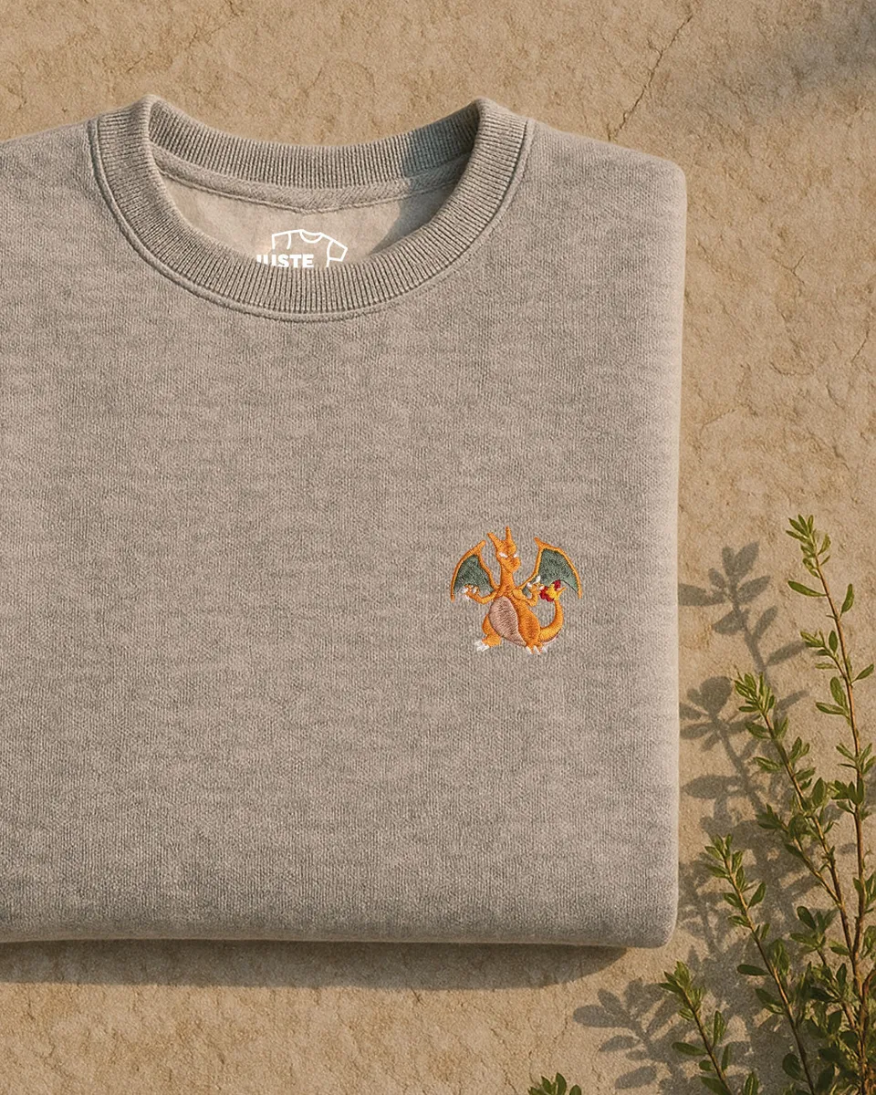 Juste Un T-shirt Sweats Brodés Dracaufeu sweat brodé coton bio