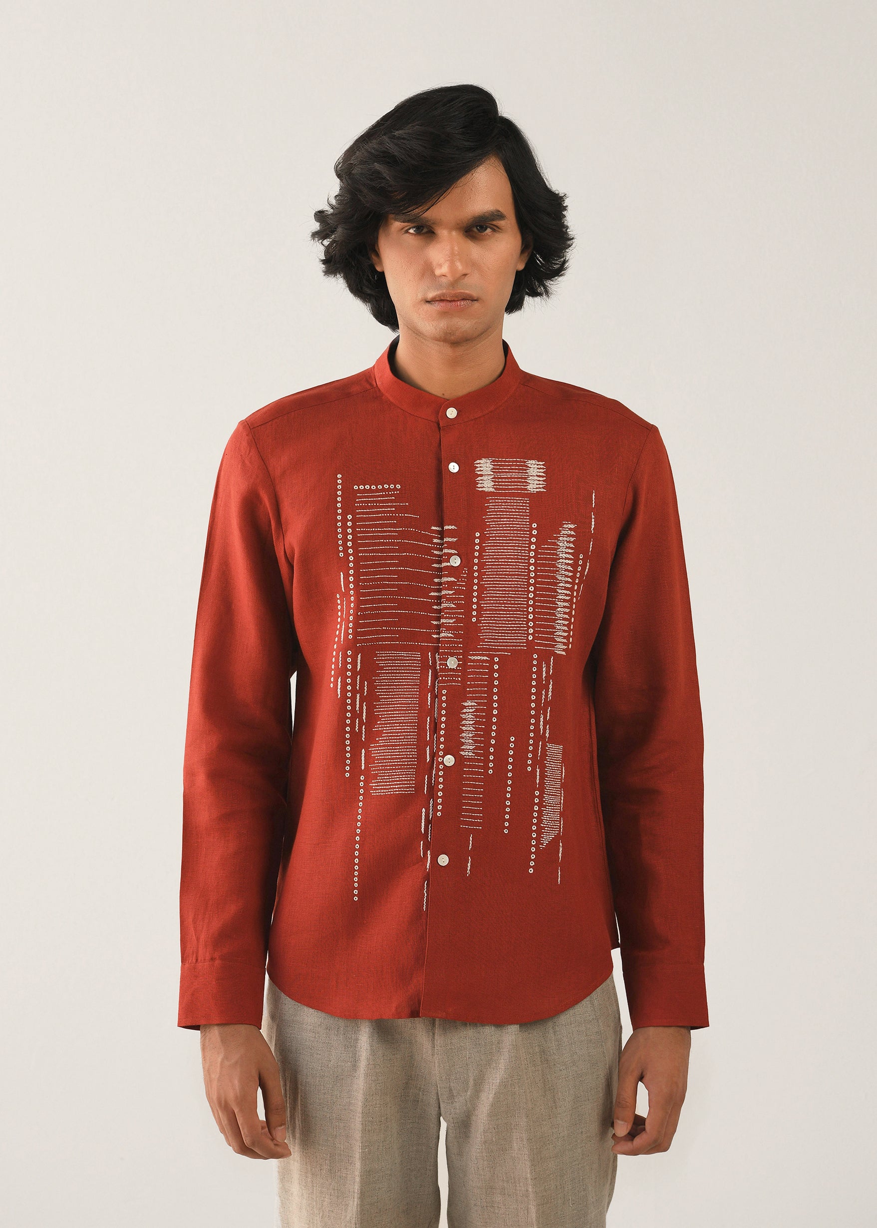 COUNTRYMADE Shirts Dots Dash Hand embroidered Shirt chemise rouge terre en lin