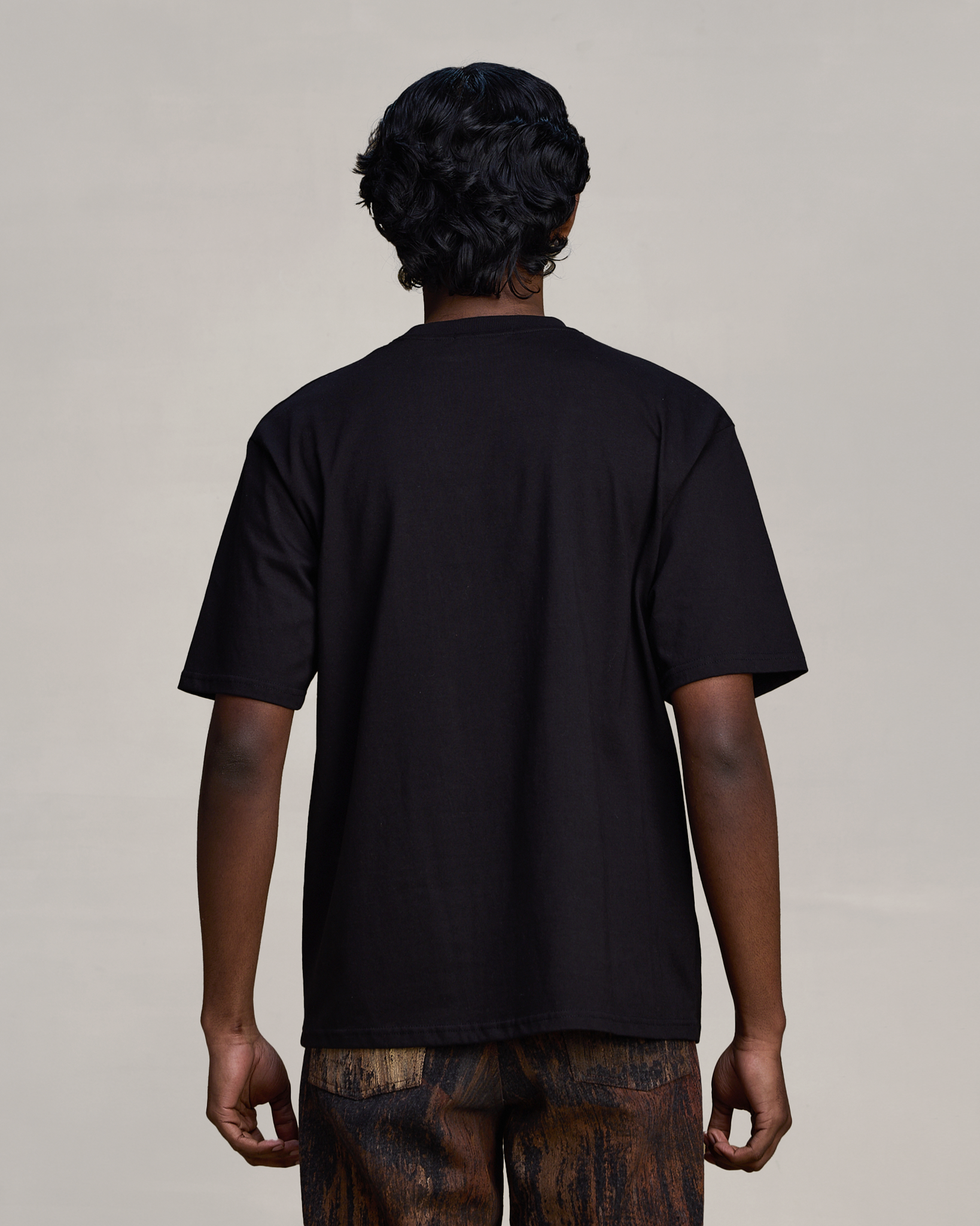 COUNTRYMADE T-shirts HICKORY IN CROME T SHIRT noir brodé