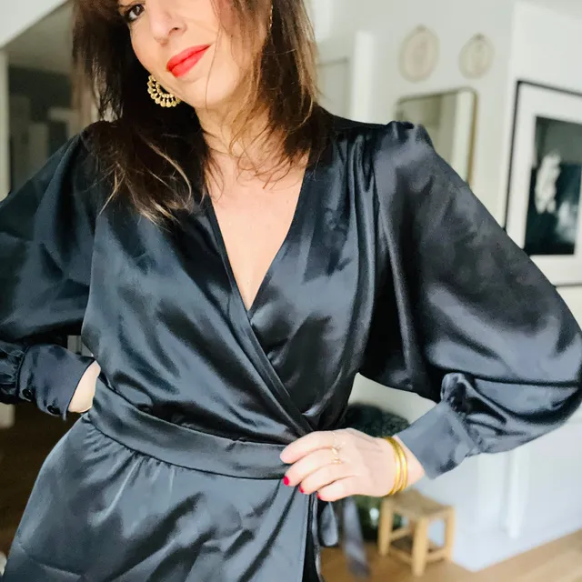 PANTRUCHE Robes Robe MINUIT noir robe longue portefeuille satinée