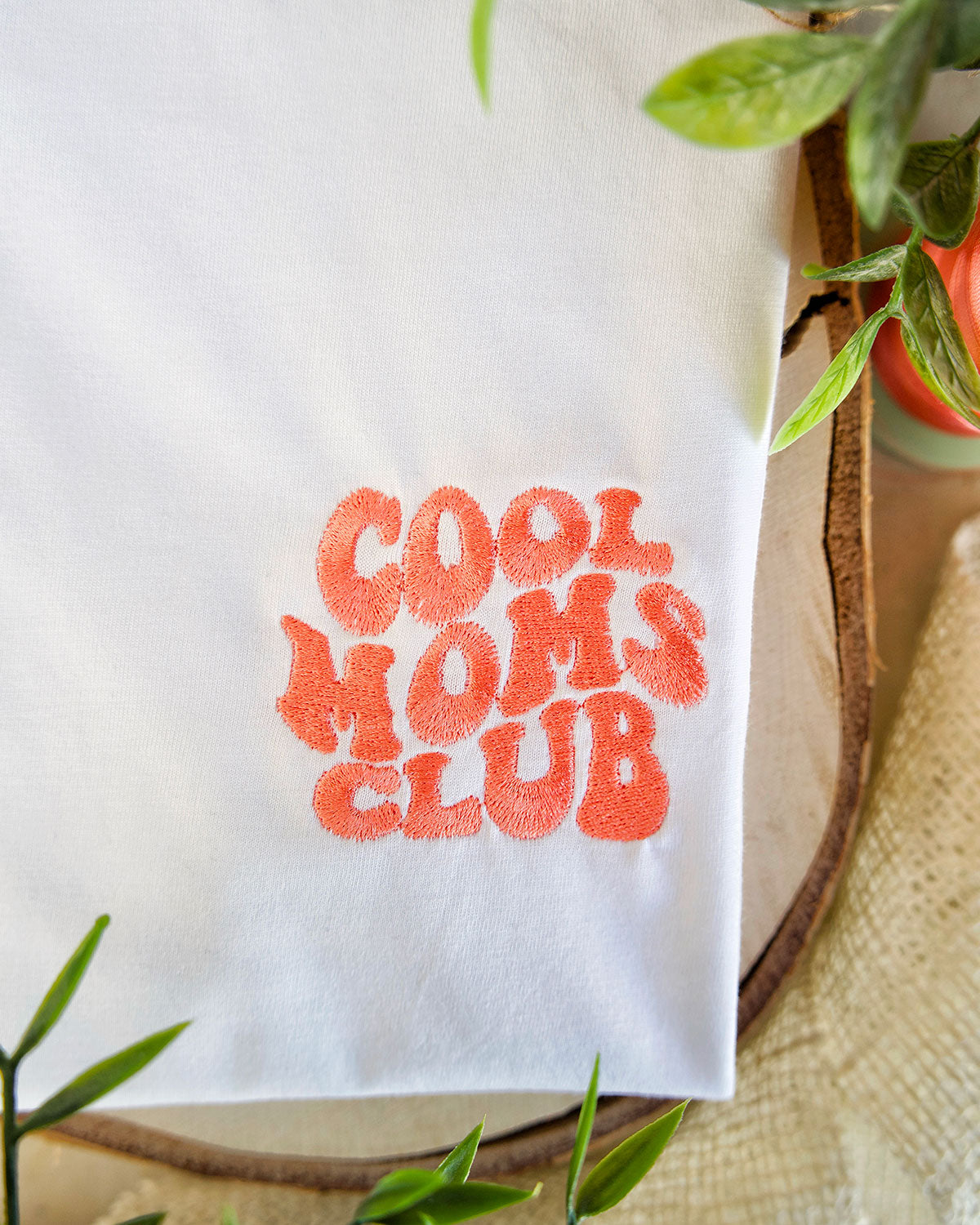 Juste Un T-shirt T-shirts Brodés Cool Moms Club t-shirt brodé coton bio