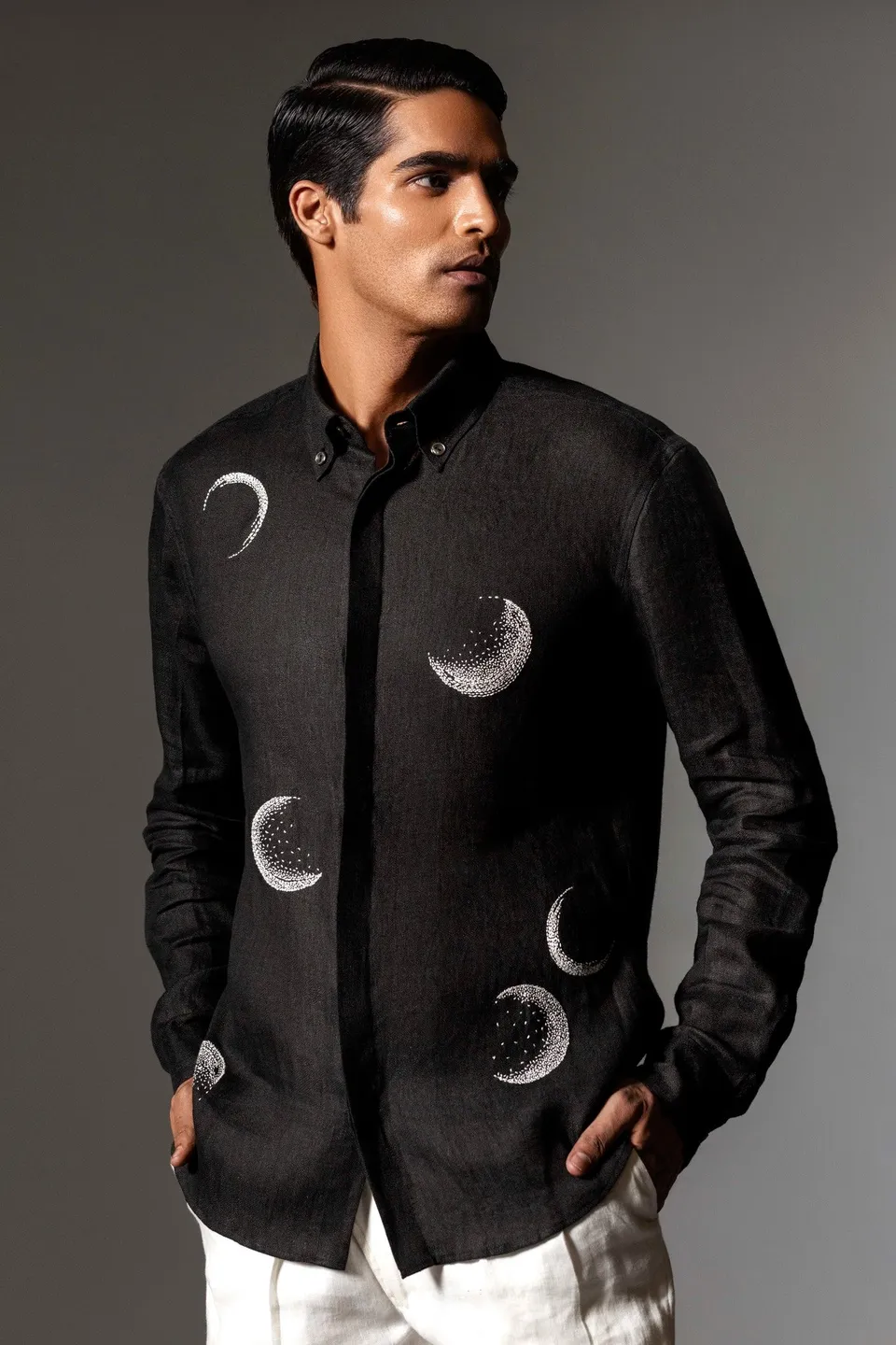COUNTRYMADE Shirts Moon Shirt chemise en lin noire brodée lune