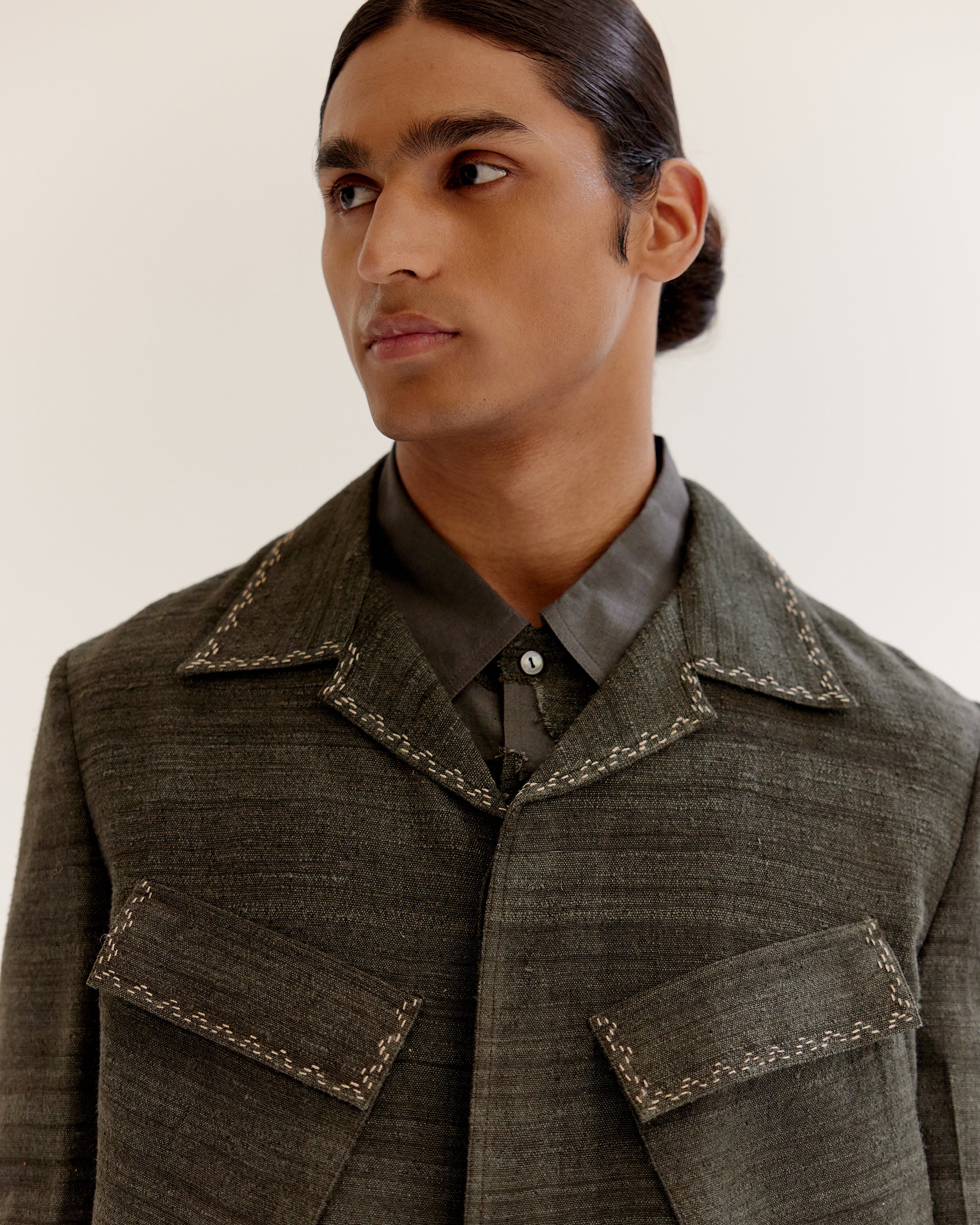 COUNTRYMADE Jackets Vintage cropped military Jacket veste courte brodée