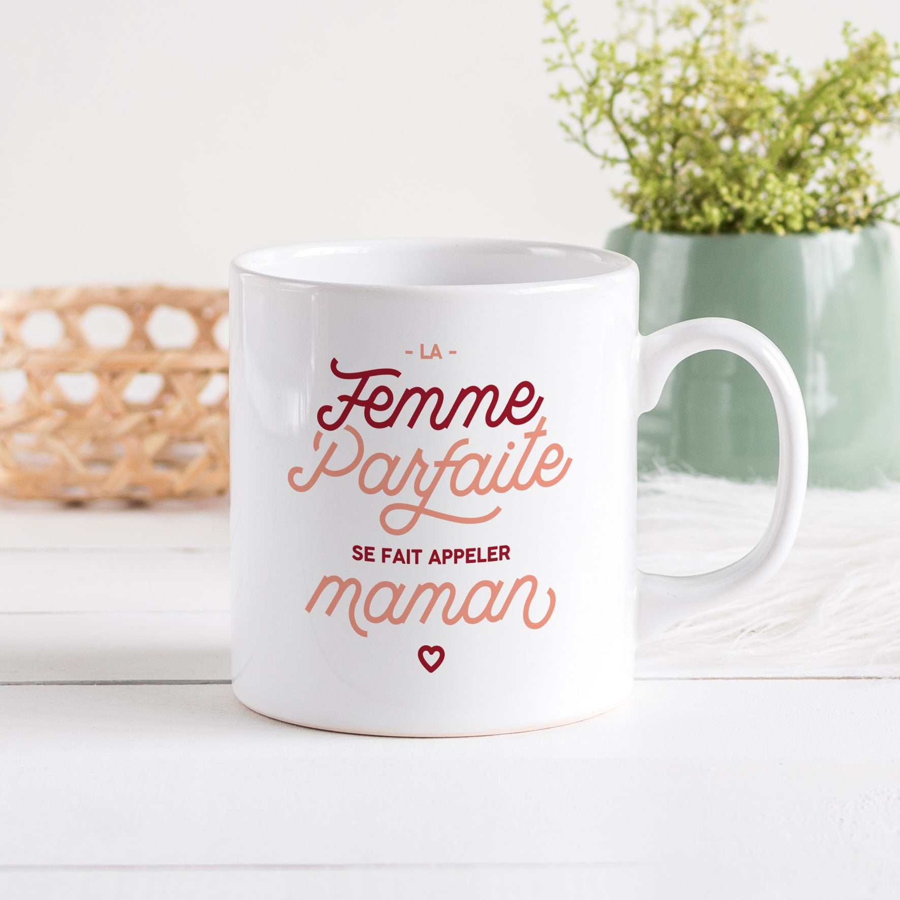 Juste Un T-shirt Mugs La femme parfaite se fait appeler maman mug cadeau