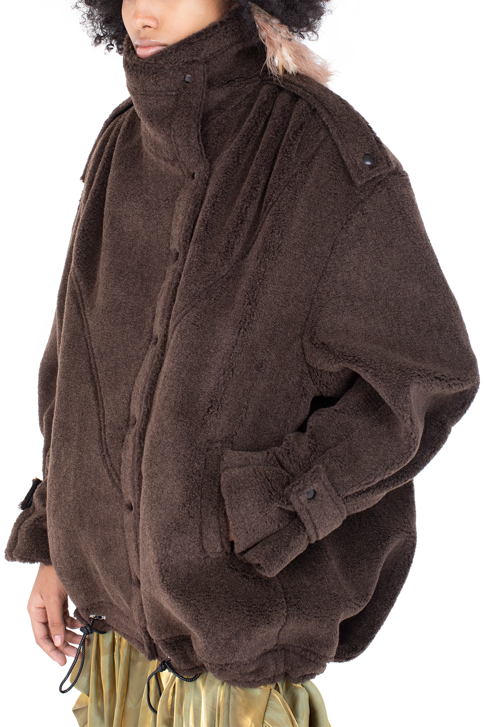 Kiko Kostadinov Outerwear WREN Pleated Coat manteau taupe oversize en laine