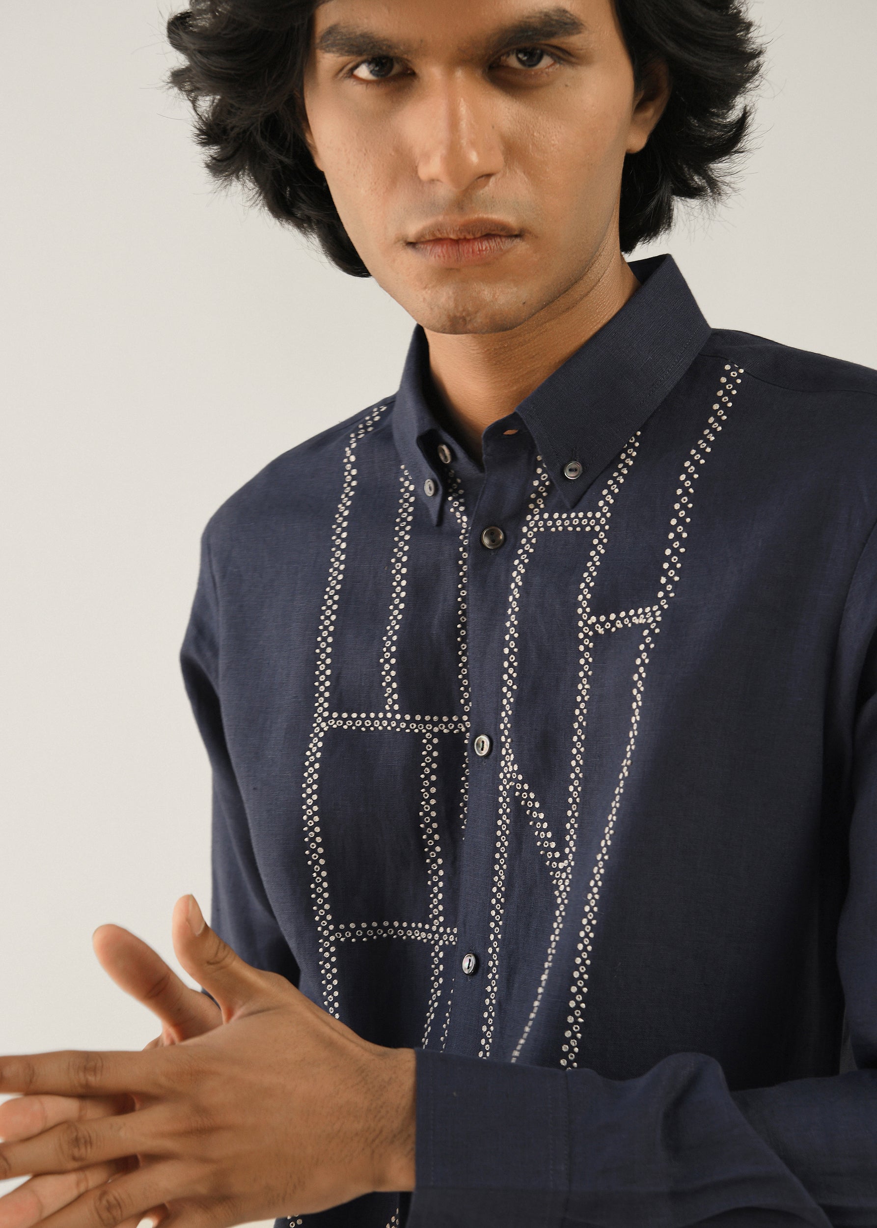 COUNTRYMADE Shirts Fuselage Yoke Shirt chemise en lin bleu marine brodée