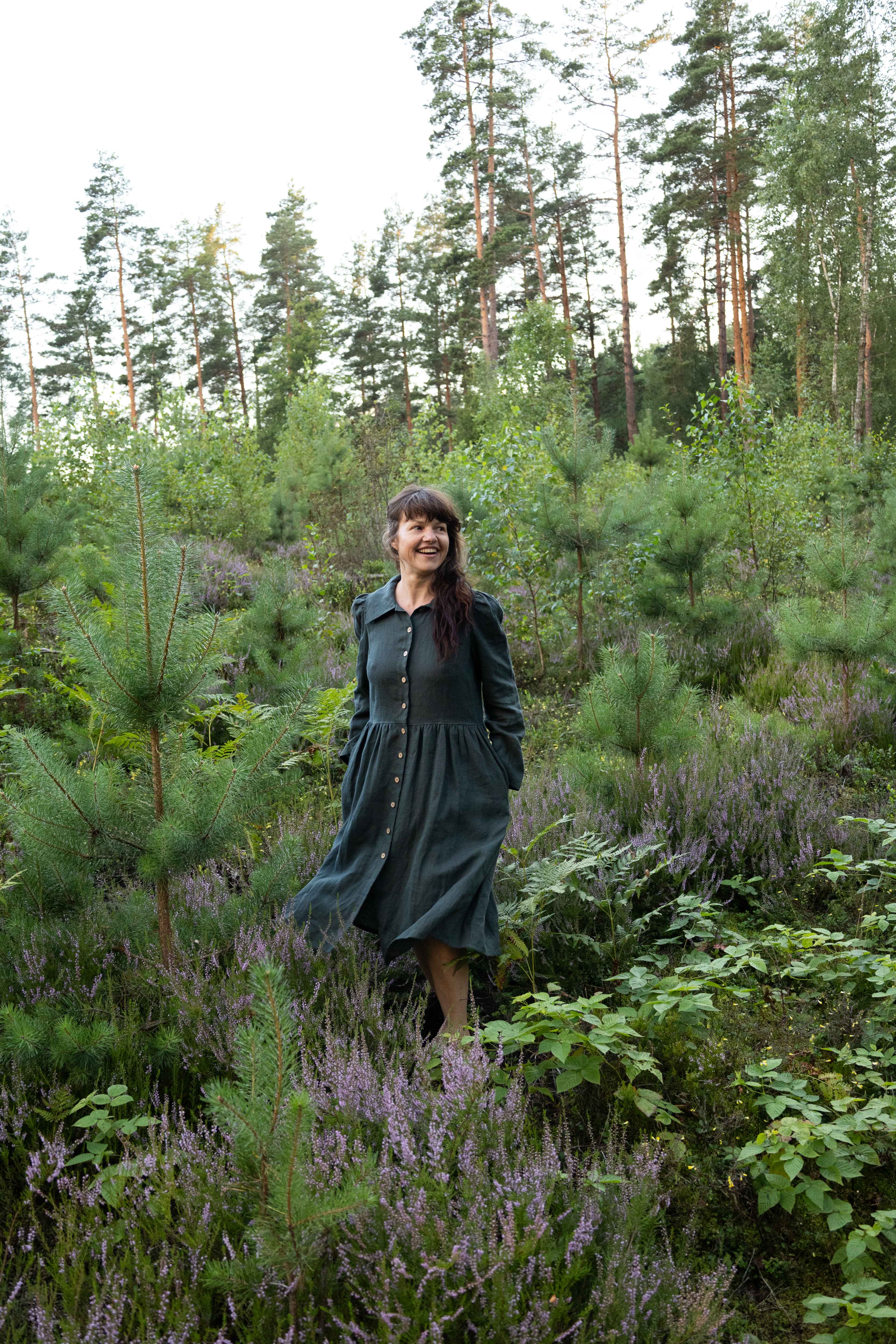 Laumė linen Linen Dresses Gužė mama robe en lin bleu profond S