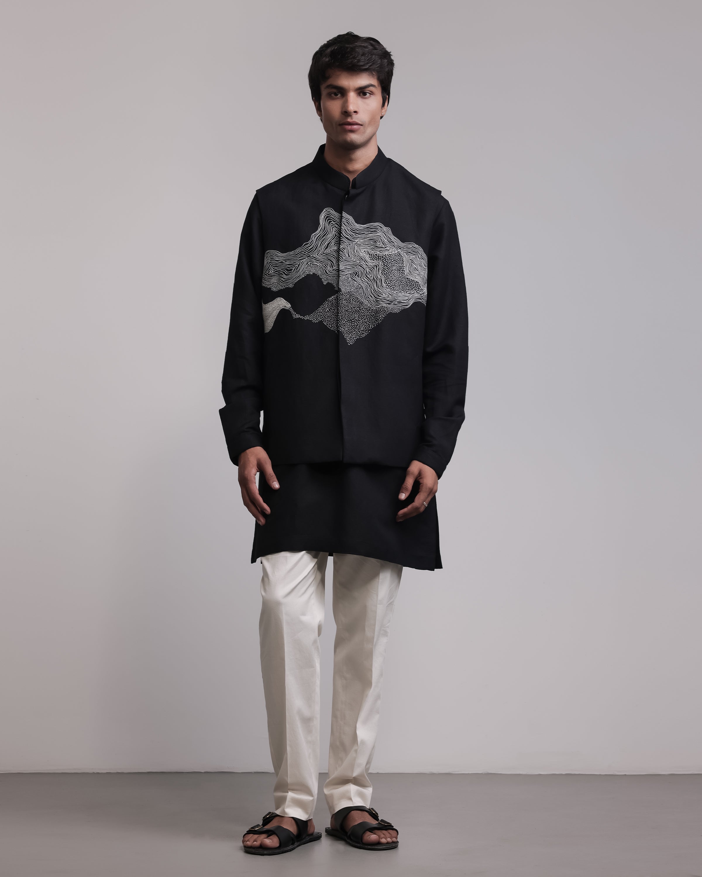 COUNTRYMADE Nehru Jackets Cloud Bundi Kurta Set ensemble brodé