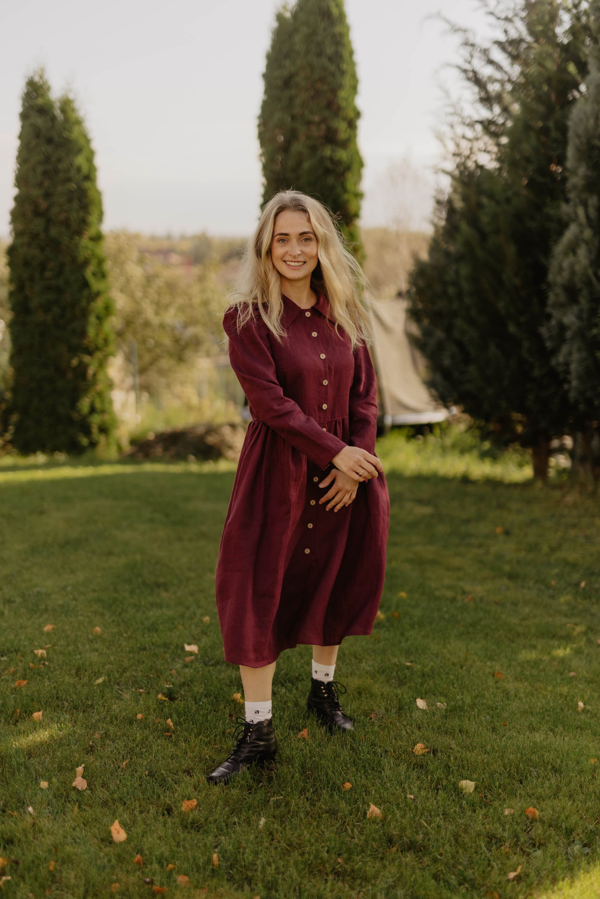 Laumė linen Linen Dresses Gužė mama robe en lin bleu profond S