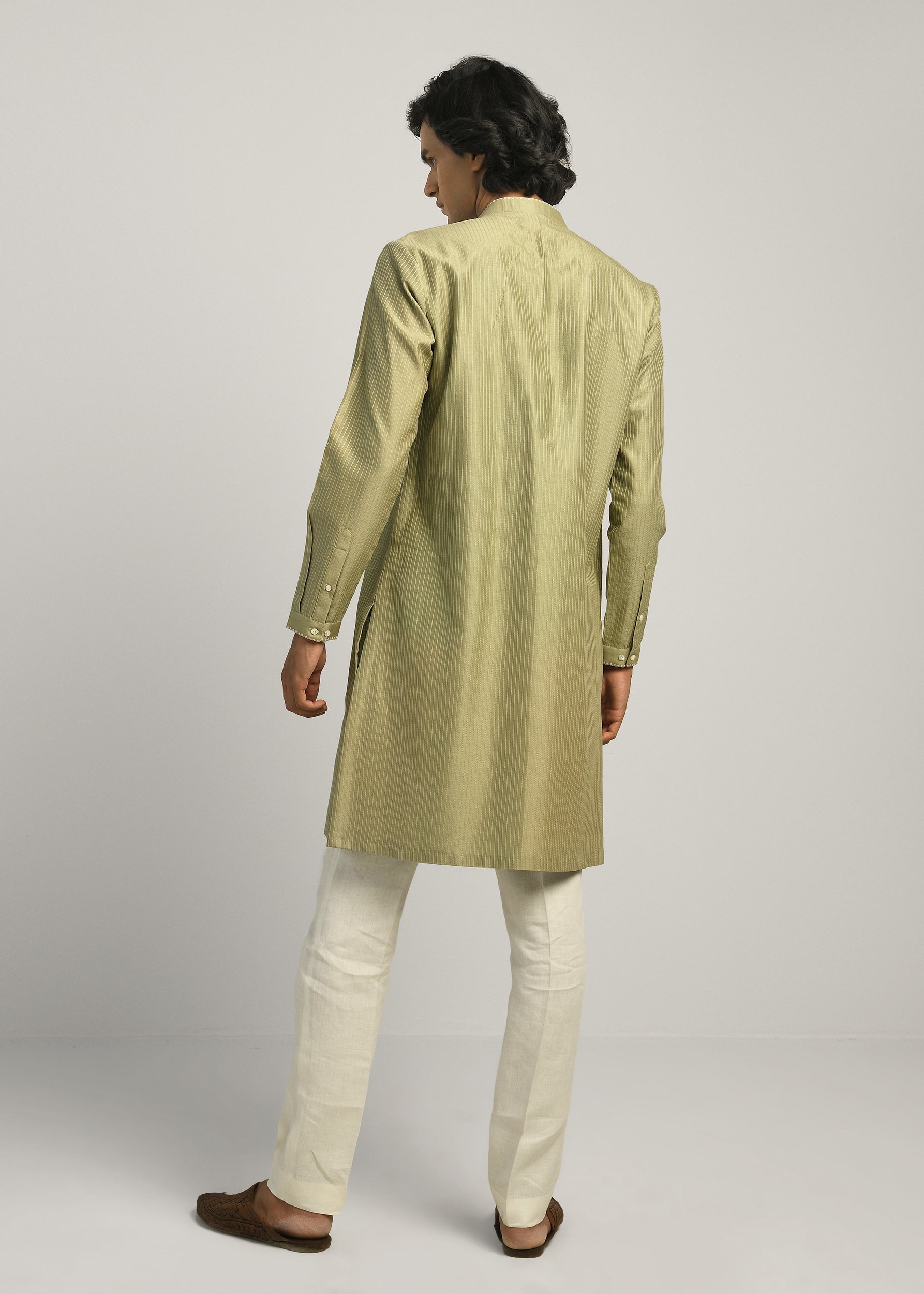 COUNTRYMADE Kurtas Hexa Dots hand Emb Kurta Set kurta vert sauge, chanderi