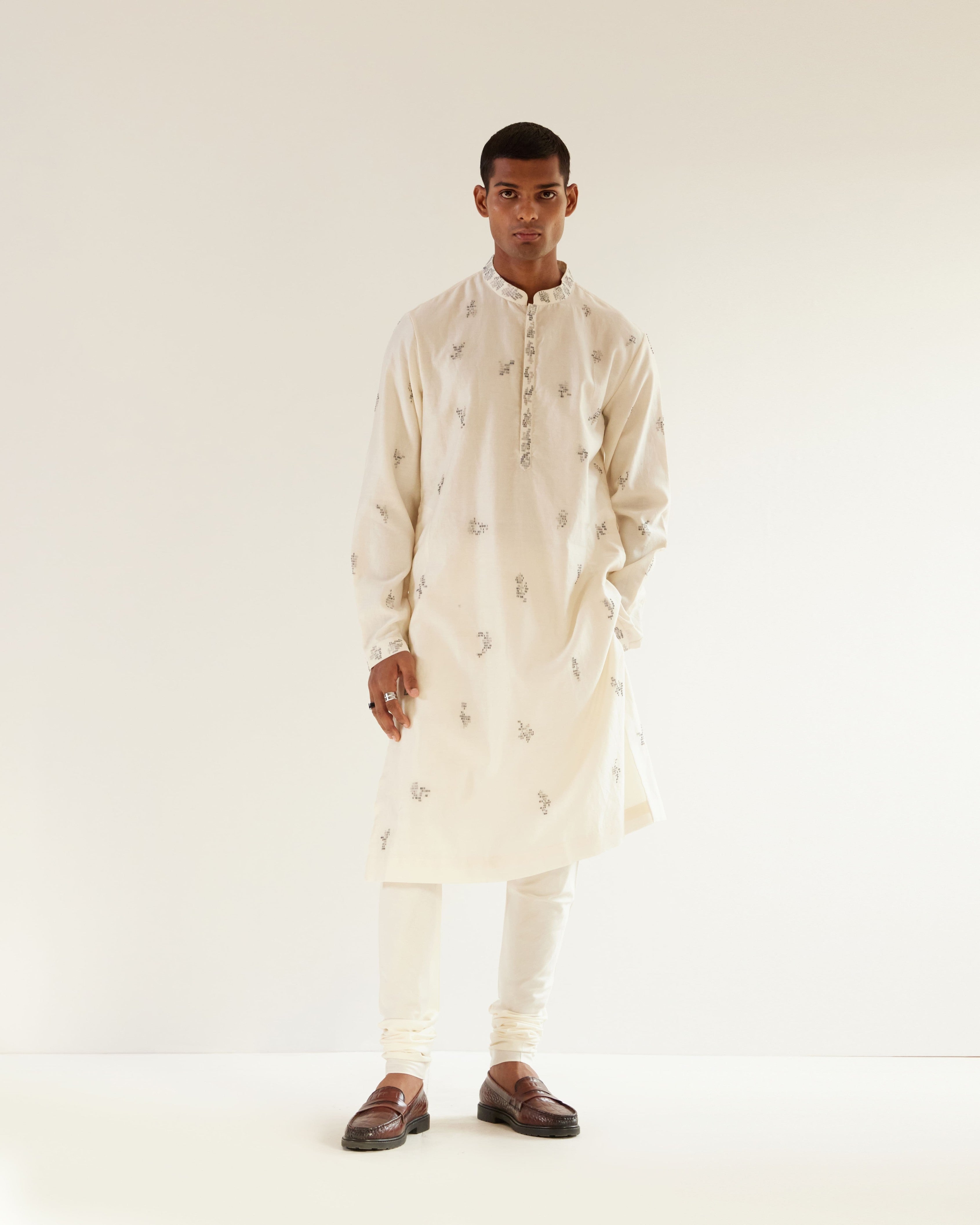 COUNTRYMADE Kurtas Camo Motif Hand Embroidered Kurta Set ivoire