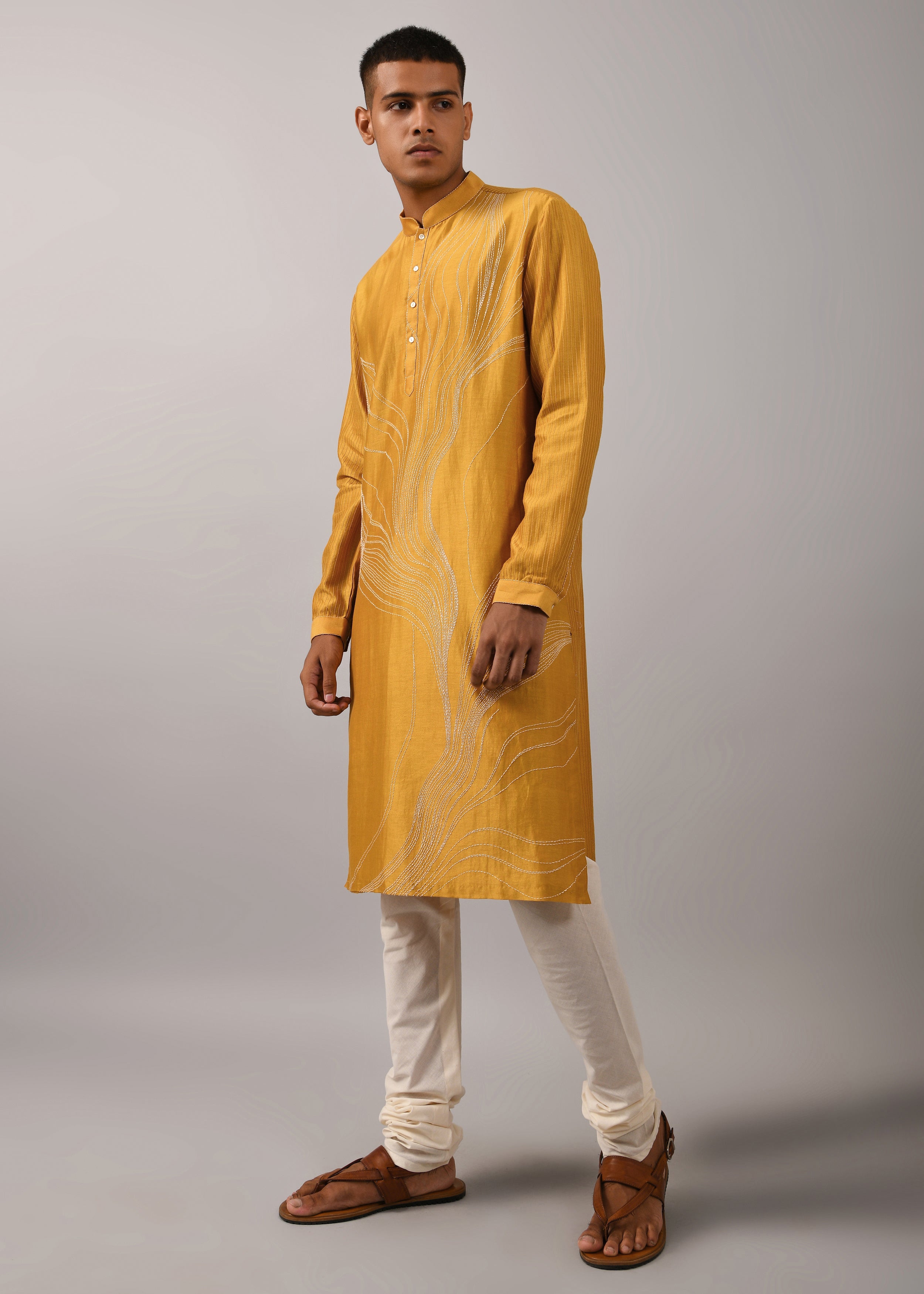COUNTRYMADE Kurtas Horizon Hand Embroidered Kurta Set kurta moutarde 2 pièces