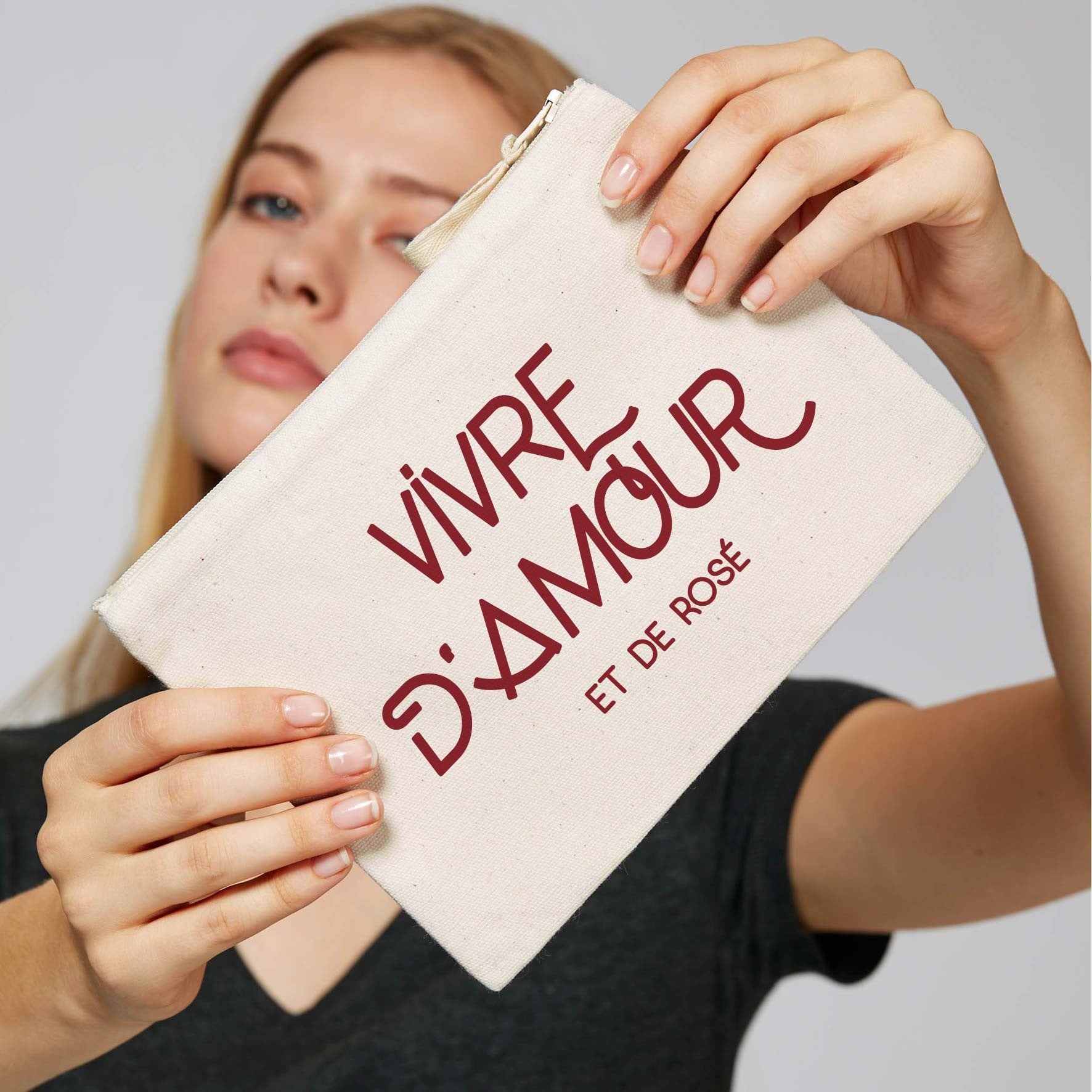Juste Un T-shirt Pochettes Vivre d'amour pochette
